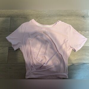 Nike Dri-FIT One Luxe
Women's Twist Cropped Short-Sleeve Top